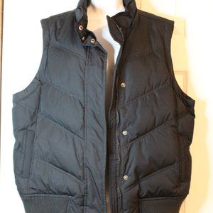 Zipper-and-Button GAP Puffer Vest
